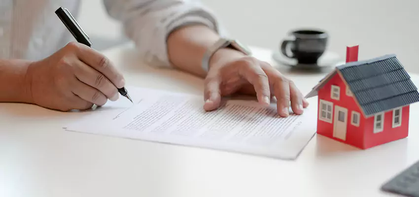 How We Calculate Your Sell House in Foreclosure Offer in Deer Park, New York?